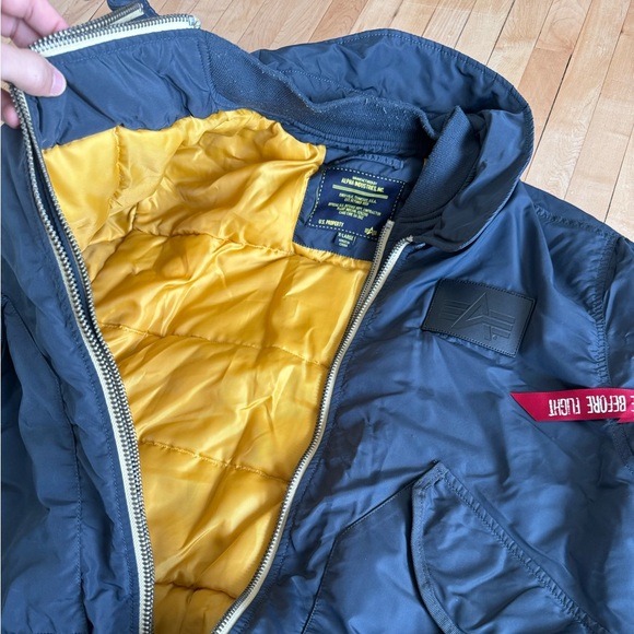 Alpha Industries PON000258 bomber XL Winter Coat - Picture 5 of 12
